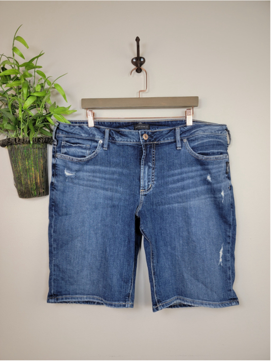 Silver Jeans Co. Pants - Silver 20 Suki Bermuda Medium Blue Wash Distressed Jean Shorts Mid Rise Relaxed